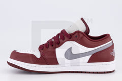 Jordan 1 Low "White Bordeaux"