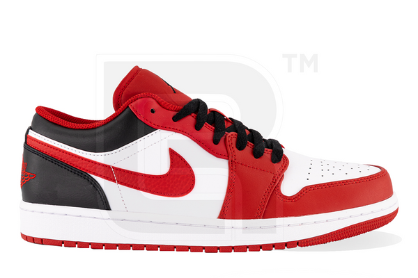 Jordan 1 Low "Bulls"